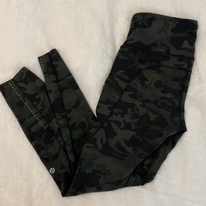 Lululemon Green Camo Fast & Free